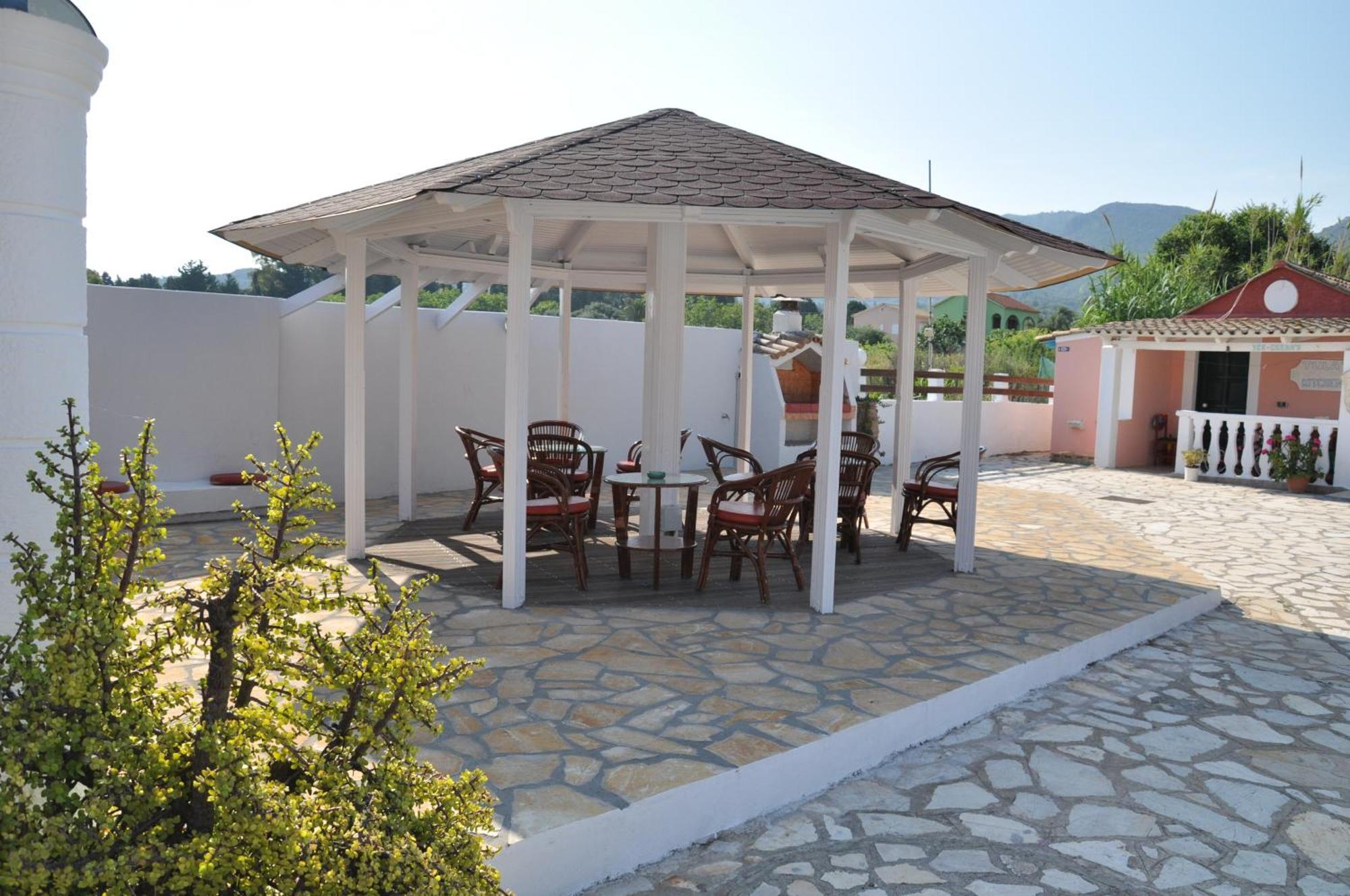Corfu  Tassos Apartments מראה חיצוני תמונה