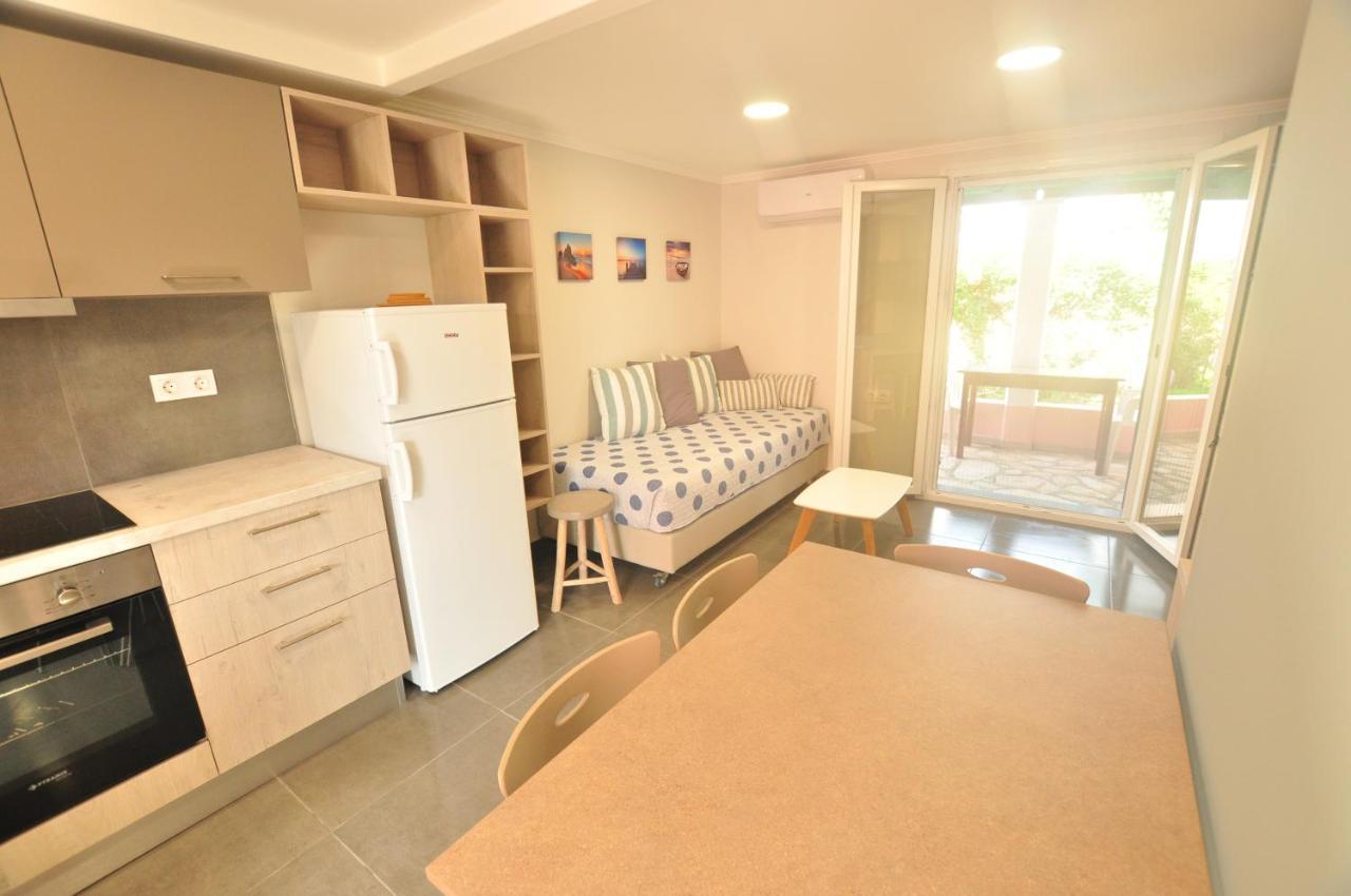 Corfu  Tassos Apartments מראה חיצוני תמונה